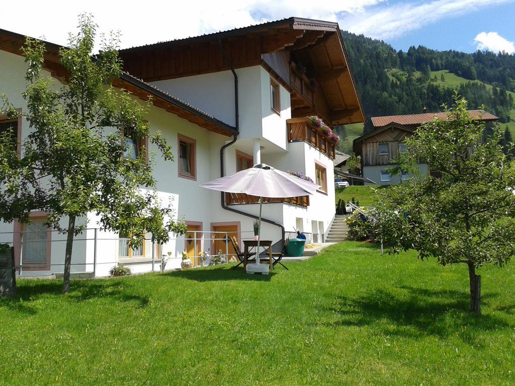 Апартаменти Landhaus Sarah Дорфгаштайн Екстер'єр фото